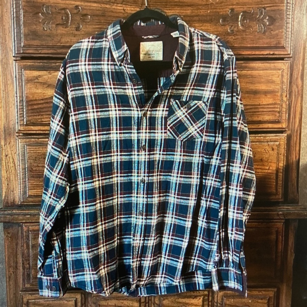 Weatherproof Men's Navy Plaid Button-Down Shirt with White and Burgundy Stripes